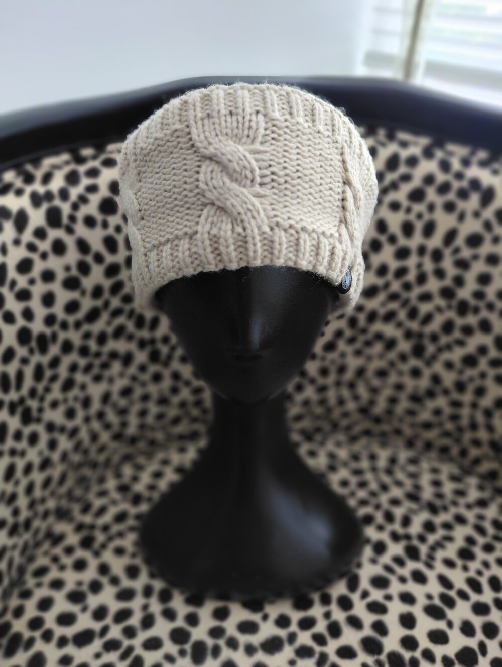 Chunky Cable Knit Headbeads W/ Faux Fur